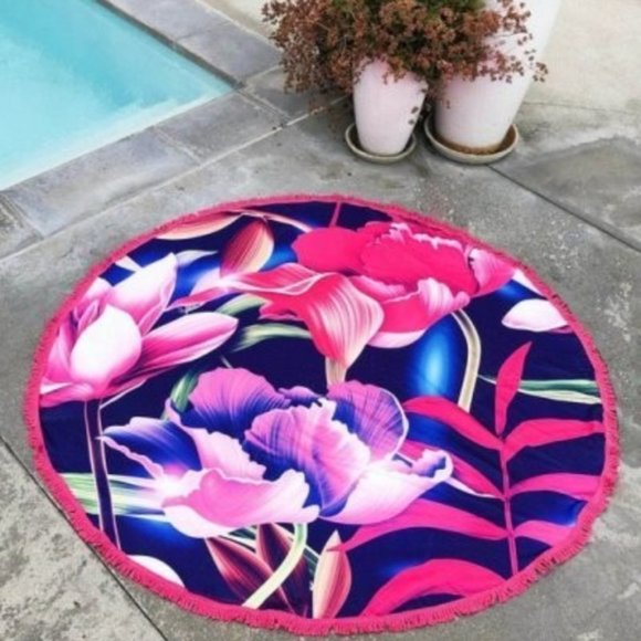 Pink Round Beach Towel - Picture 1 of 1